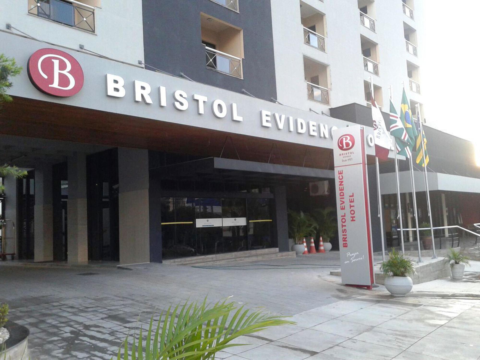 Bristol Evidence Hotel Goiânia Kültér fotó
